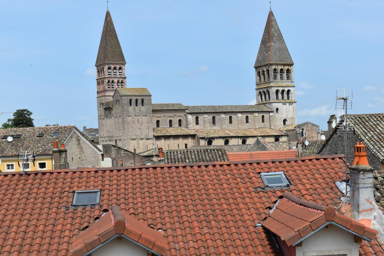 Hotel Le Sauvage Tournus Bagian luar foto