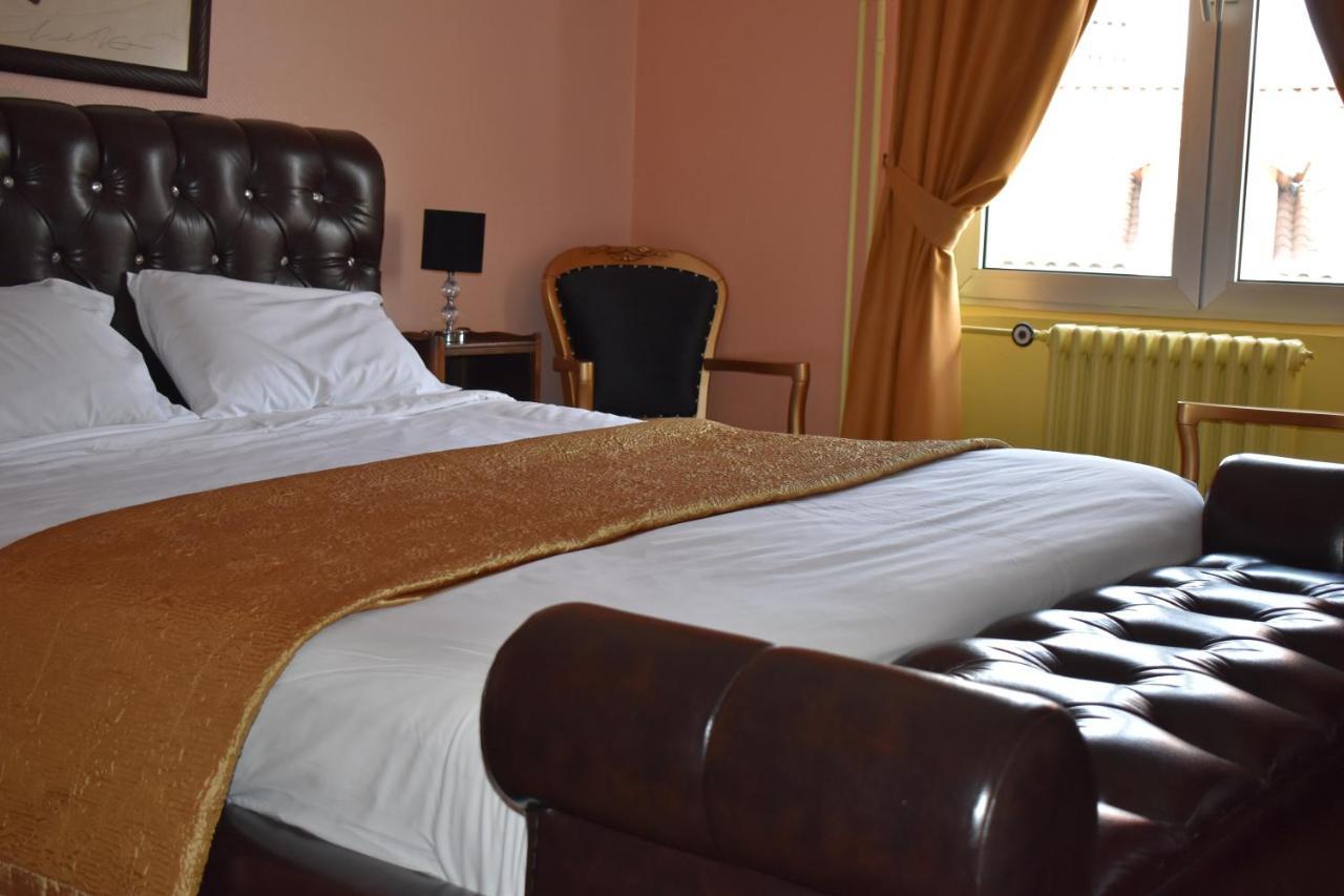 Hotel Le Sauvage Tournus Bagian luar foto